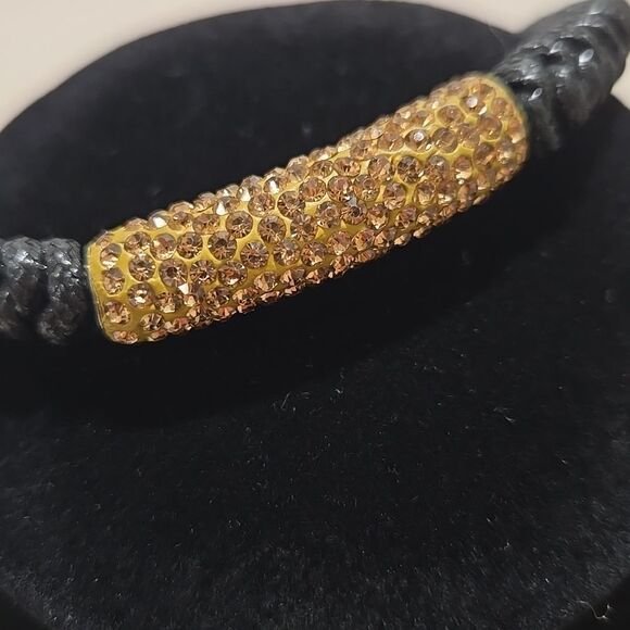 Black and Gold Adjustable Bracelet - Picture 5 of 5